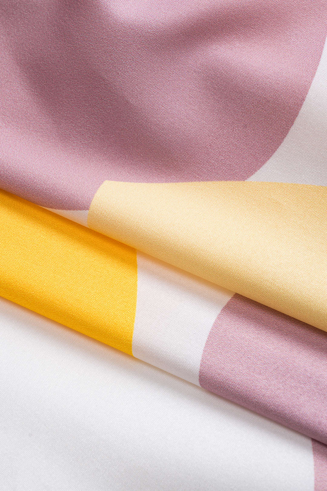 Abstrakt Baskı Fırfırlı Asimetrik Tek Omuz Uzun Kol Bluz ve Franjlı Etek Seti