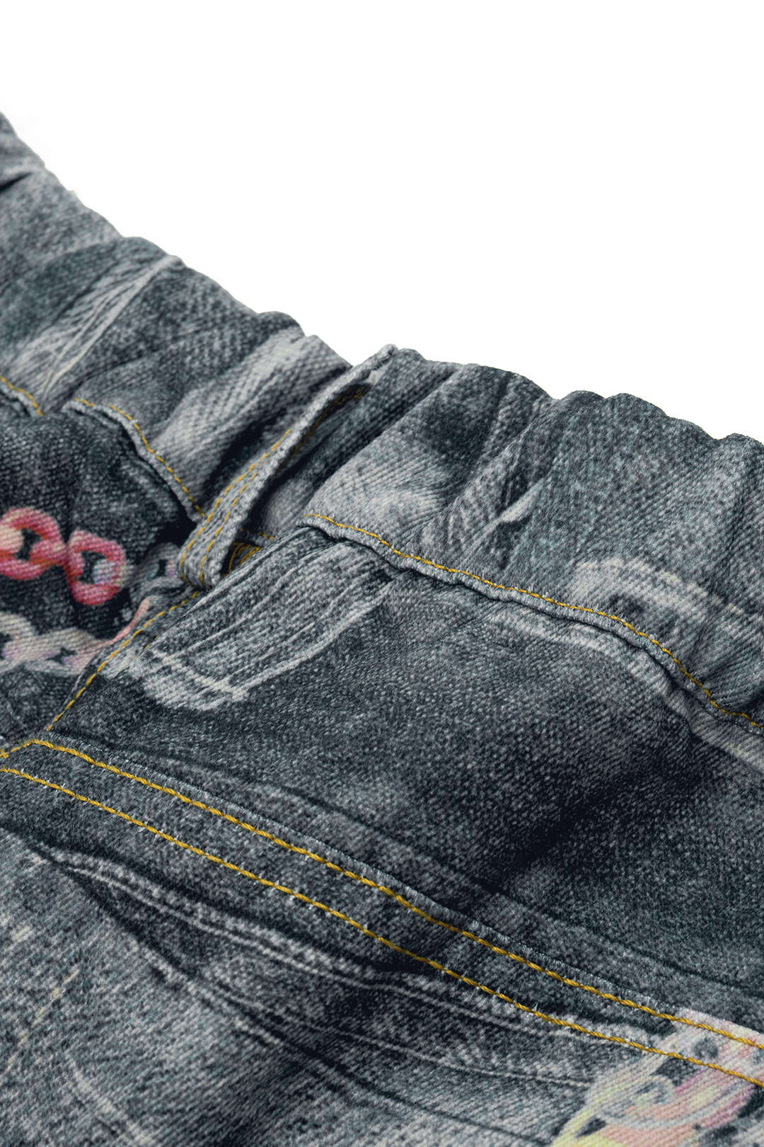 Zincir Desenli Geniş Paça Şort