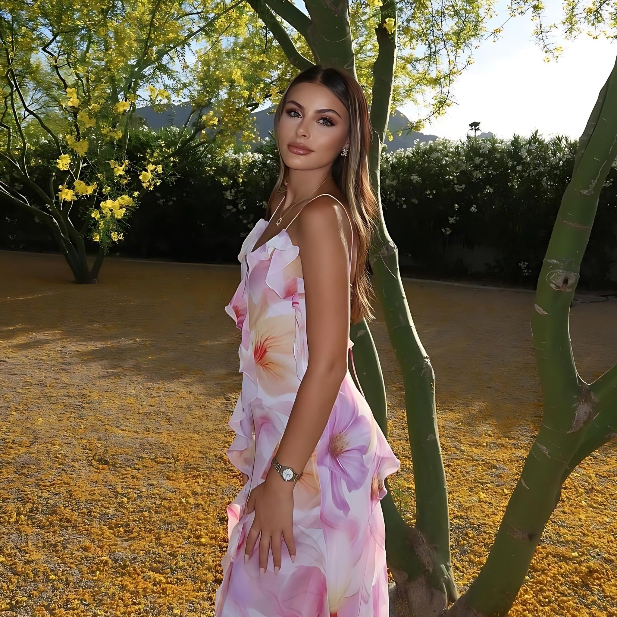 Nylah | Çiçekli Volanlı Maxi Elbise