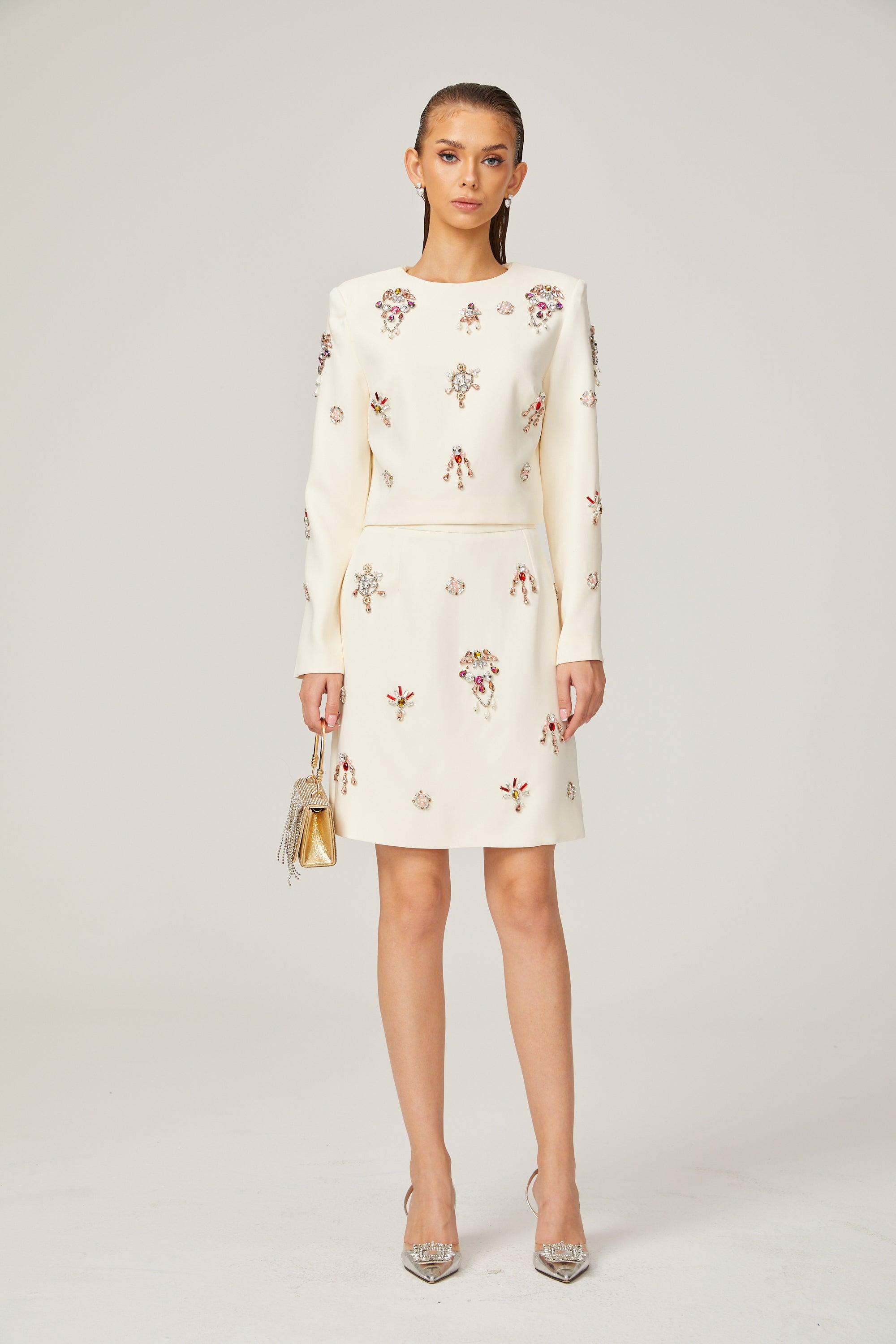 Kraliyet Işıltısı Taş İşlemeli Krem Elbise Seti