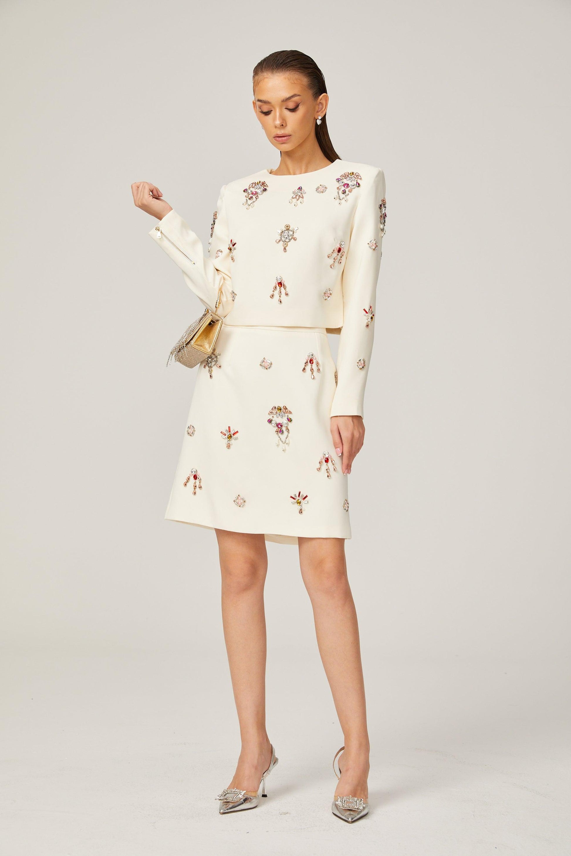 Kraliyet Işıltısı Taş İşlemeli Krem Elbise Seti