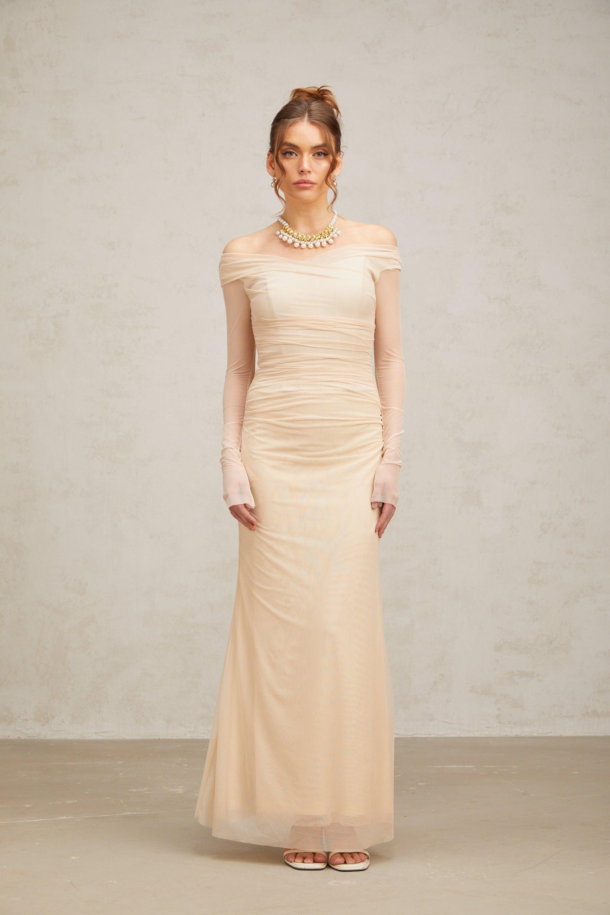 Olyssa Elegance Aura Omuz Dekolteli Tül Uzun Elbise