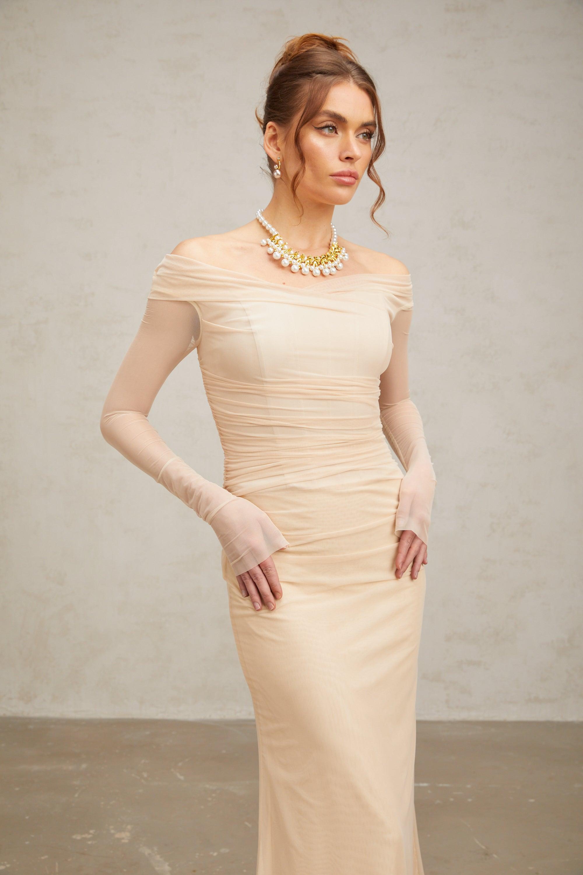 Olyssa Elegance Aura Omuz Dekolteli Tül Uzun Elbise