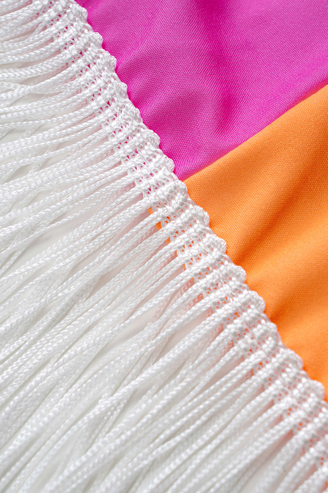 Abstrakt Baskı Fırfırlı Asimetrik Tek Omuz Uzun Kol Bluz ve Franjlı Etek Seti