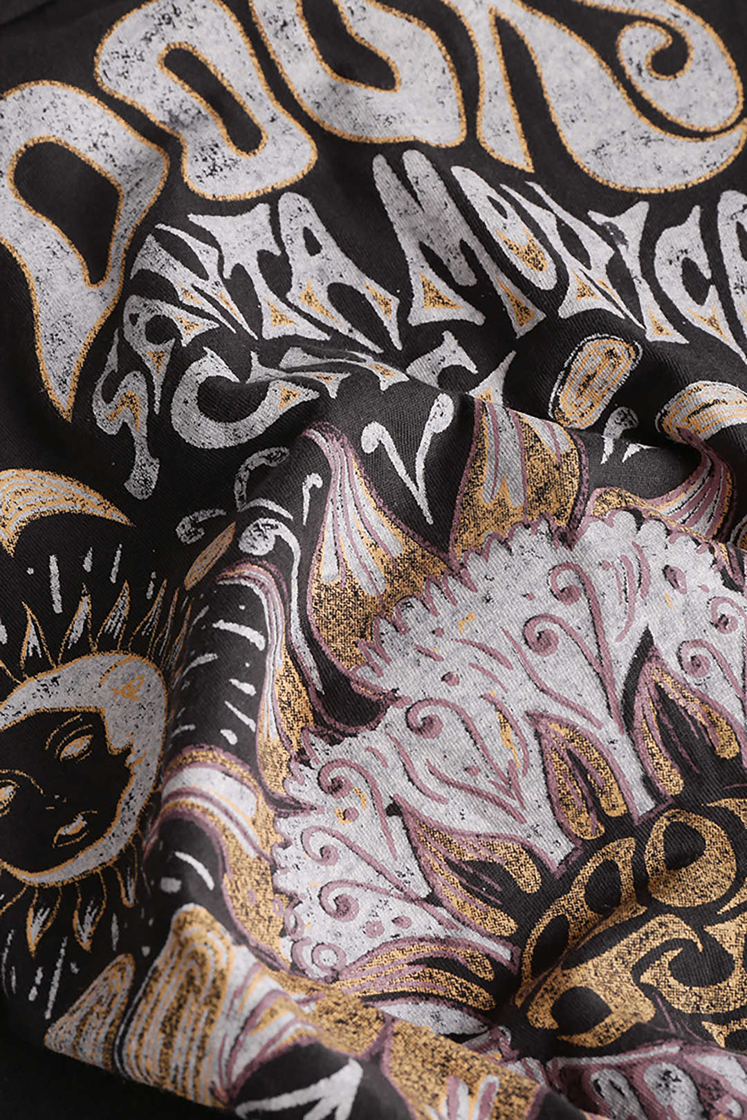 Çiçek Desenli Kenar Düğümlü Kısa Kol T-Shirt