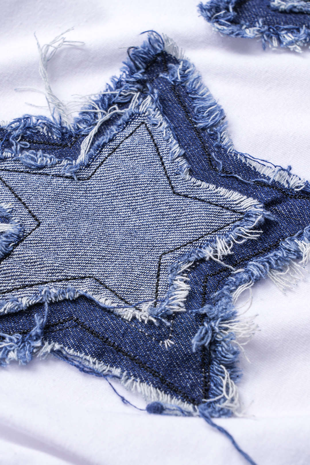 Yıldız Yırtık Paca Patchwork Dönme Düğüm Kısa Kollu Tişört