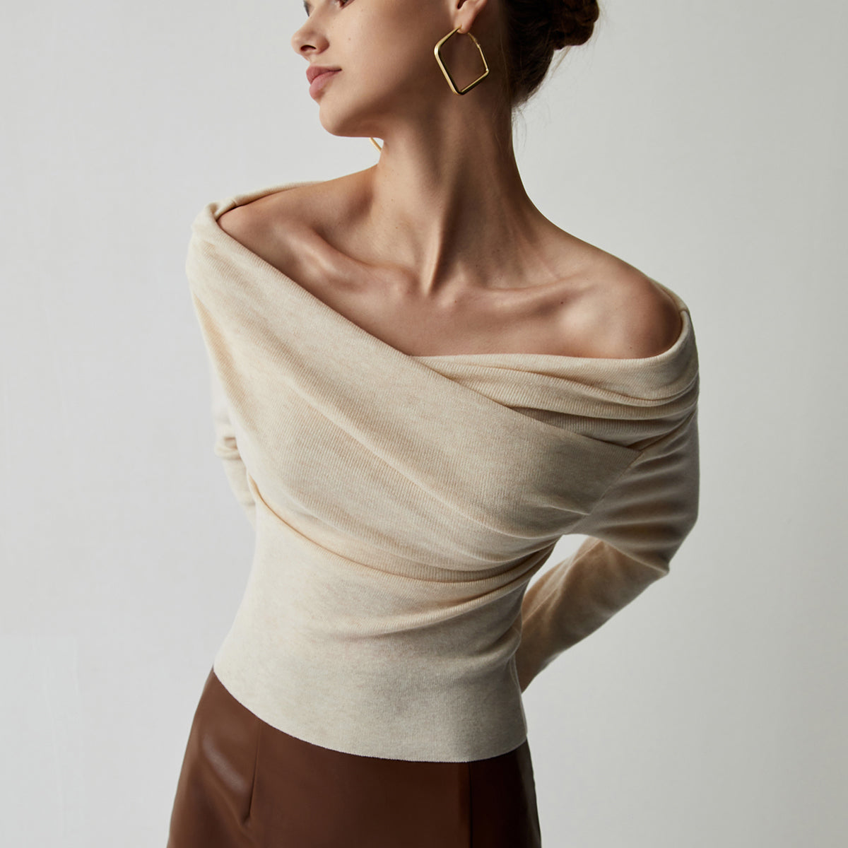 Kapalı Omuz Şal Uzun Kollu Örgü Üst