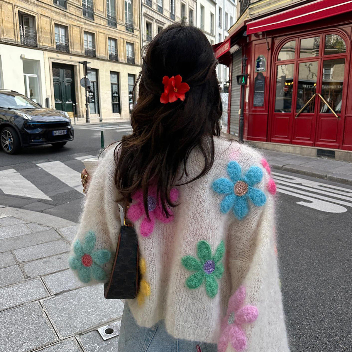 Yün Karışımlı Renkli Çiçekli Hırka