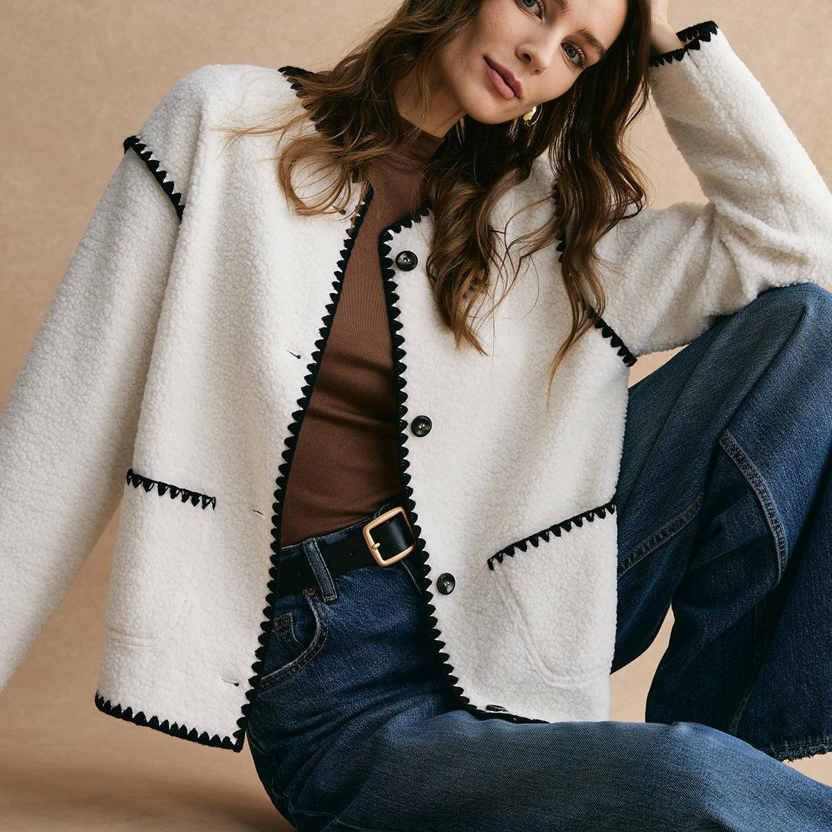 Lina Beyaz Kontrast Dikişli Ceket