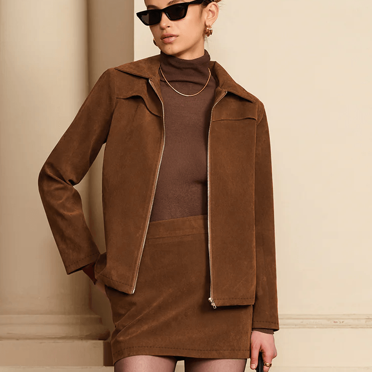 Velvet Elegance Ceket ve Etek Takımı