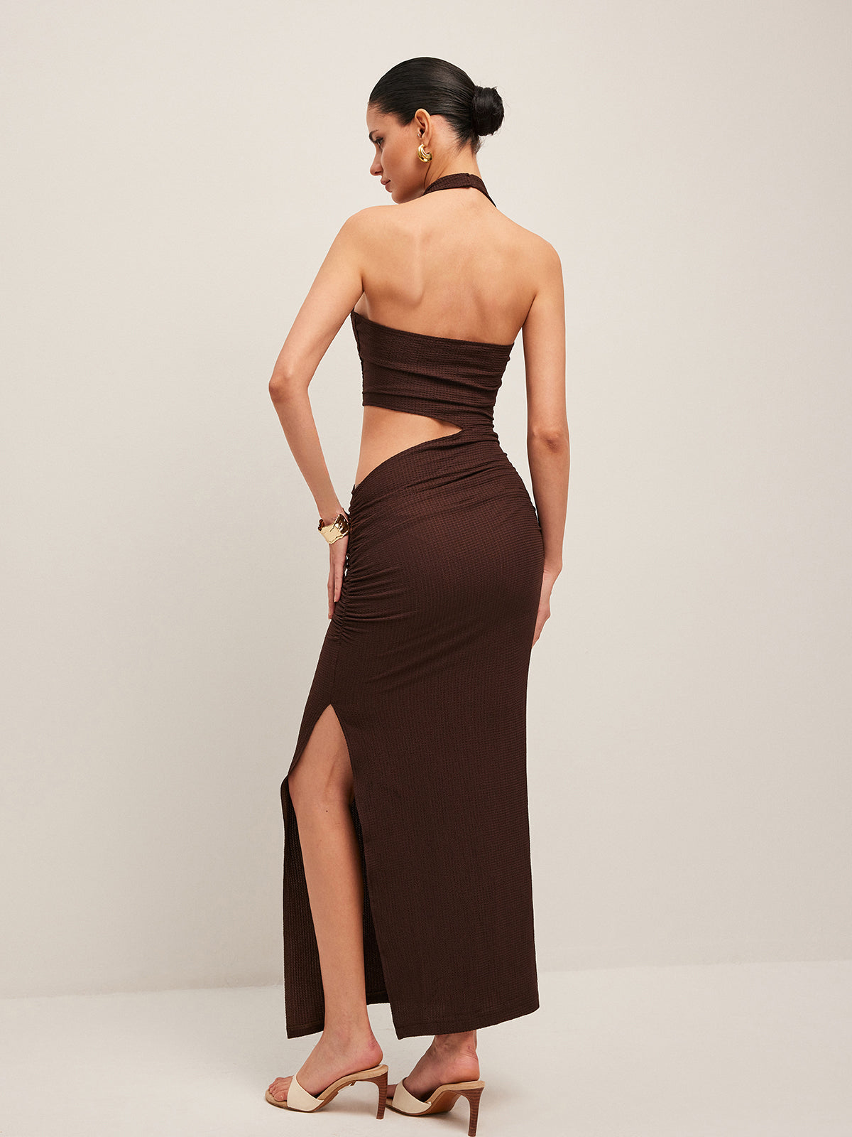 Sert Asimetrik Kesim Açık Maxi Abiye Elbise