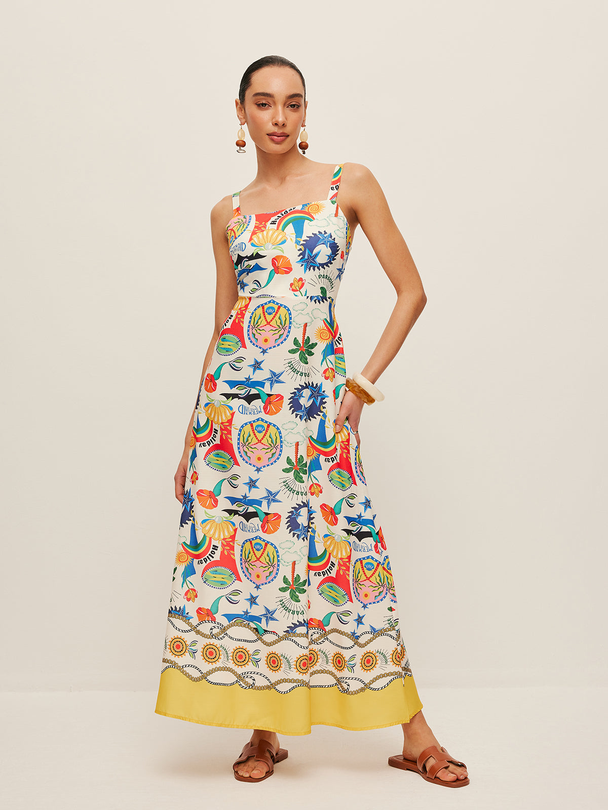 Canlı Desenli Askılı Elbise