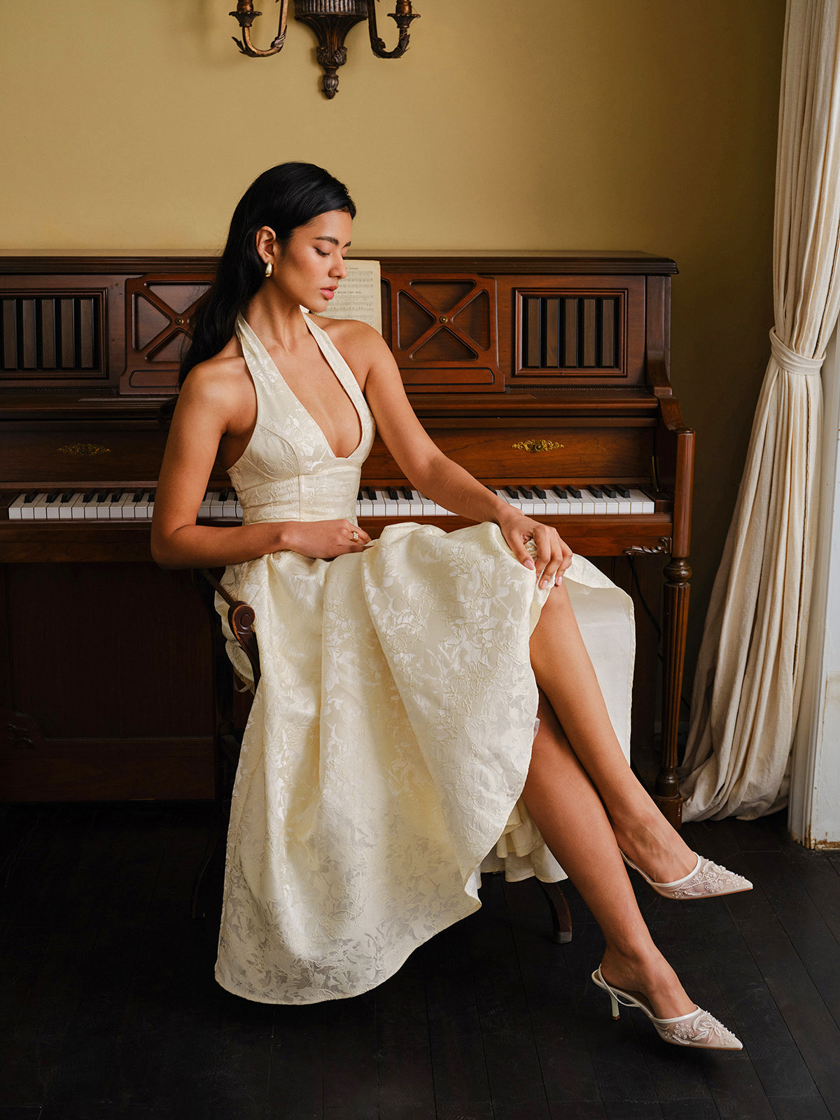 Şık Vintage Askılı Abiye Elbise