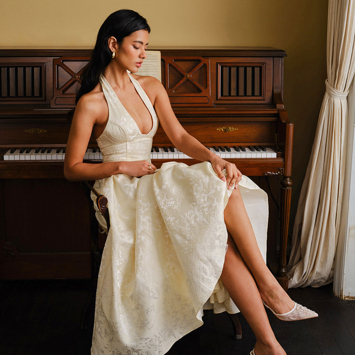 Şık Vintage Askılı Abiye Elbise