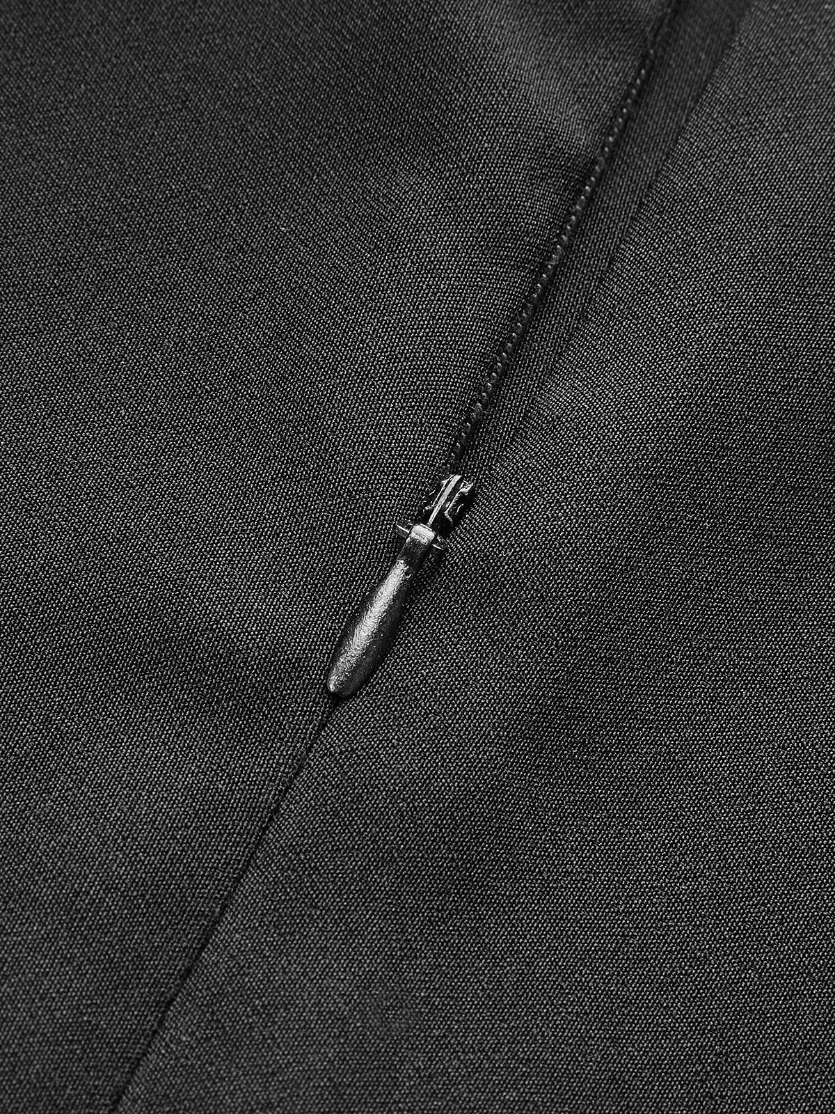 Yanı Kesik Metal Detaylı Fermuarlı T-Shirt