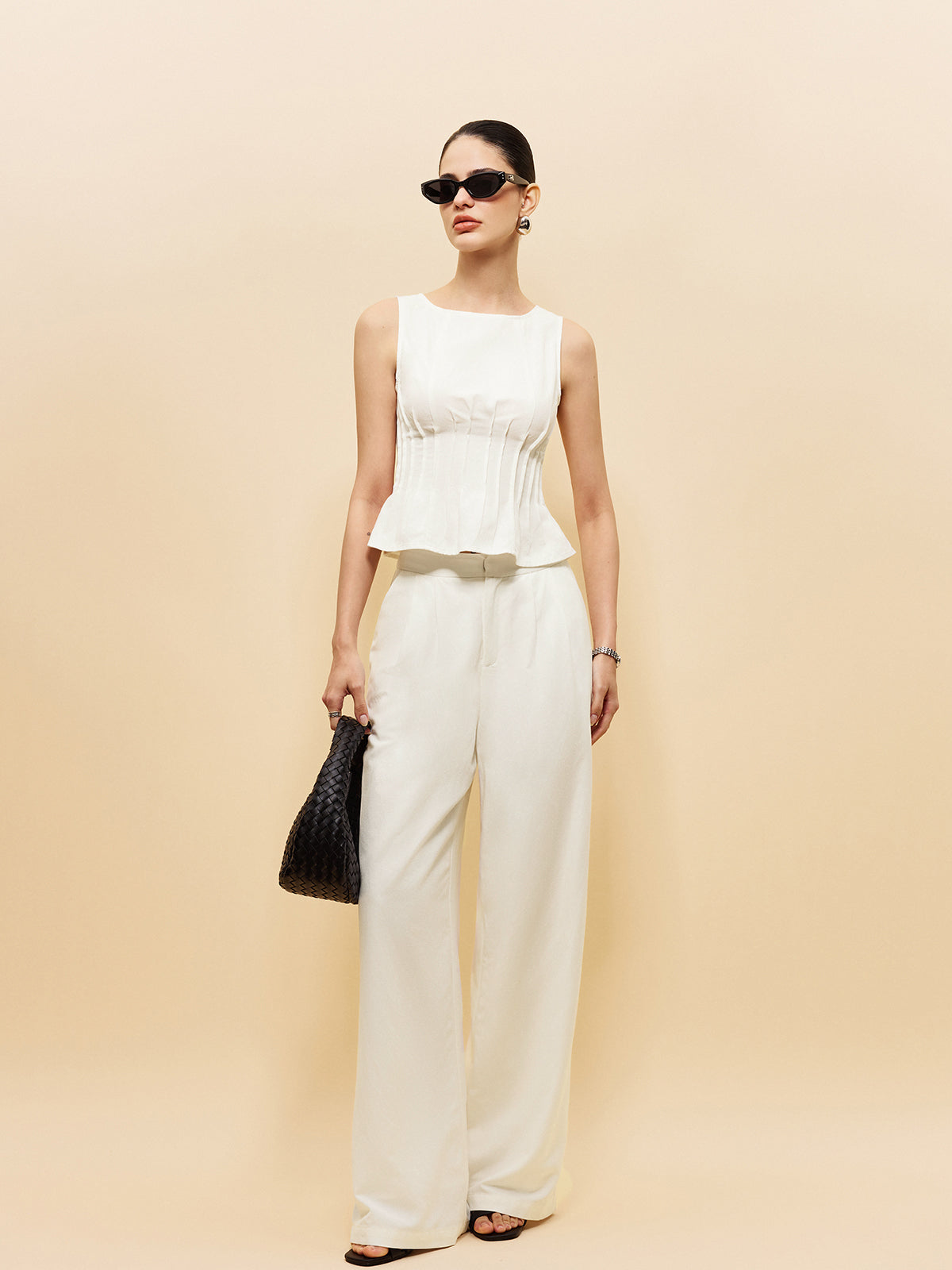 Peplum Üst ve Geniş Paça Pantolon Takımı