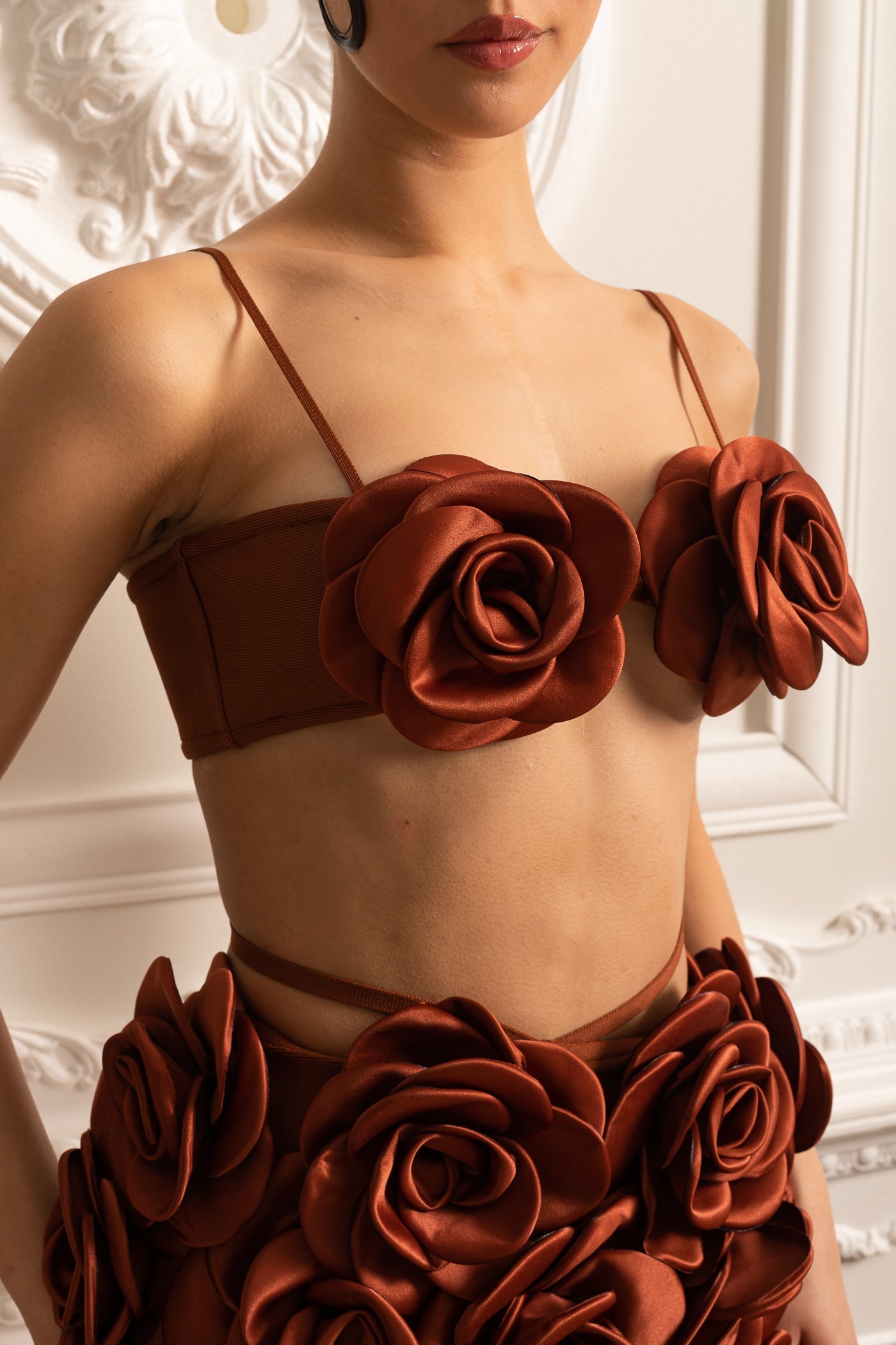 Olyssa 3D Çiçek Süslemeli Zarif Saten Eşofman Takımı