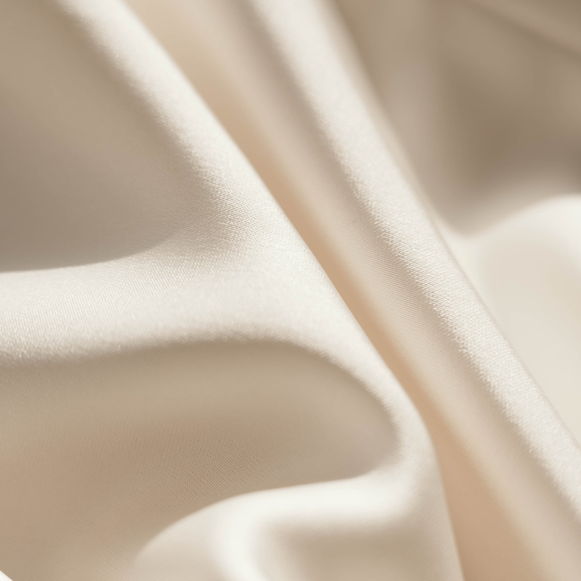 Olyssa İnci Saçaklı Fildişi Omuzları Açık Midi Elbise