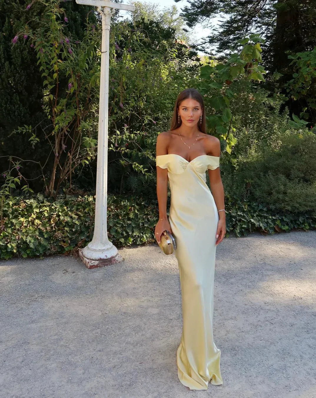 Emory | İpek Saten Belden Bacak Düğmeli Uzun Elbise