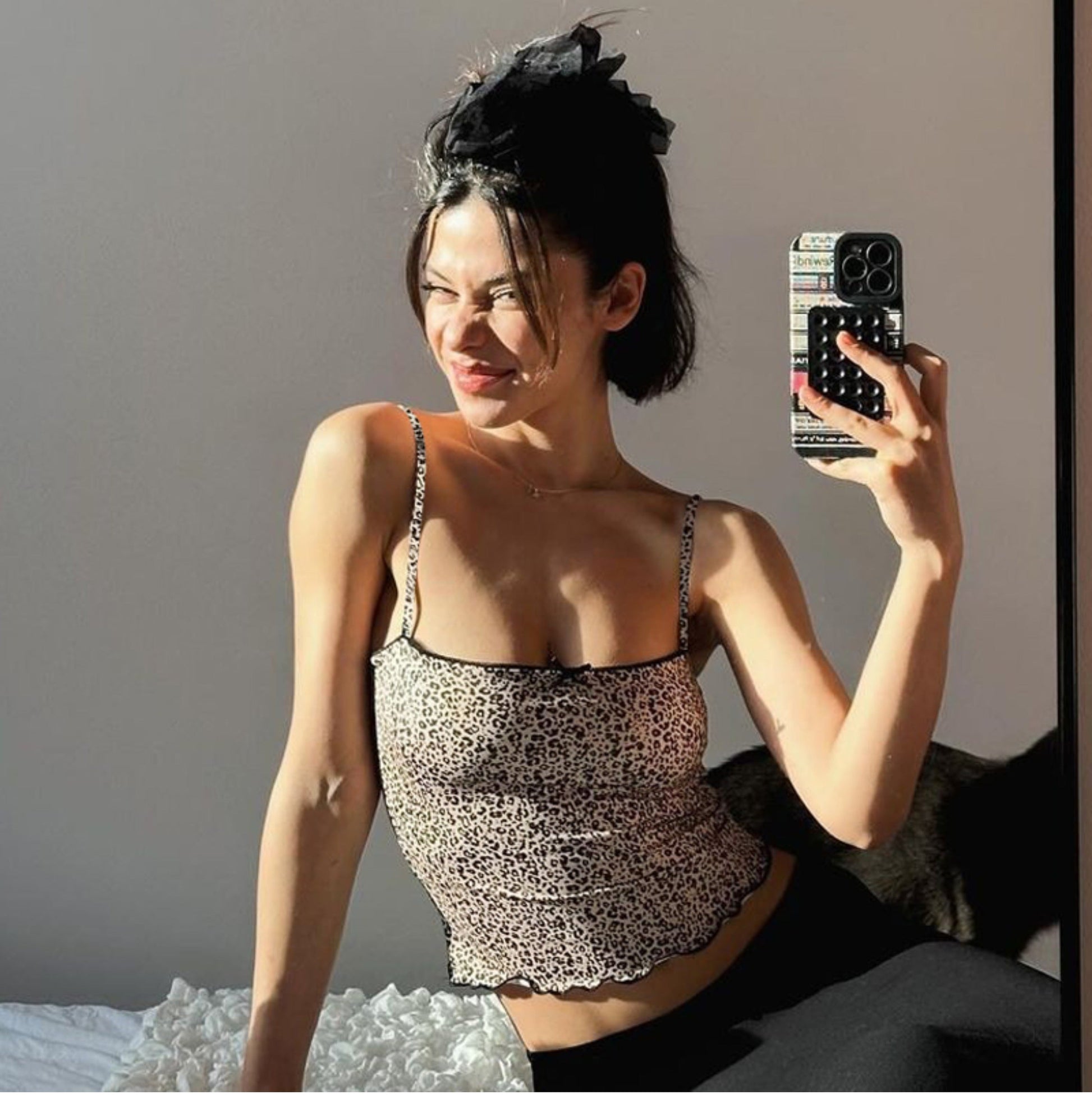 Grecia Leopar Desenli Crop Bluz Premium Polyester Pamuk