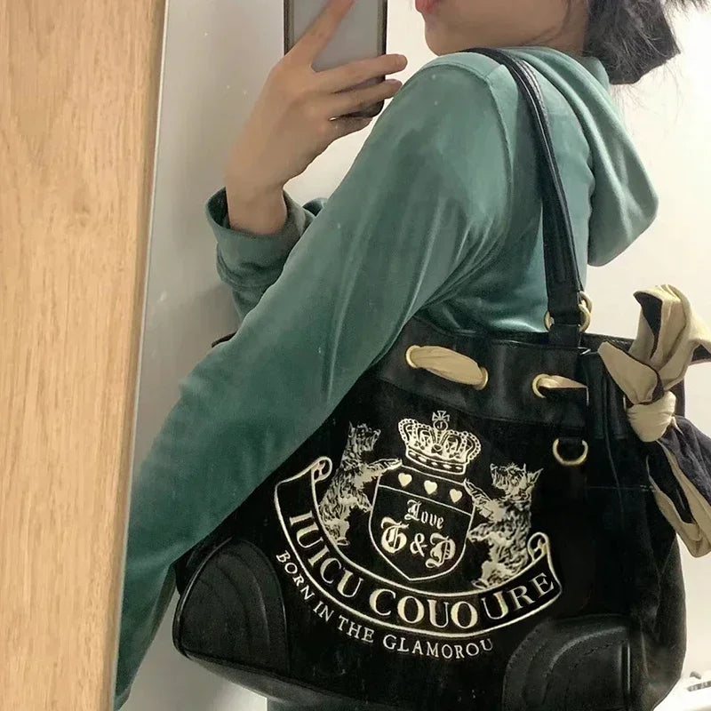 Velvet Crest Tote Çanta