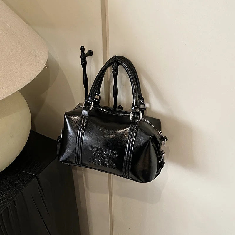 Retro Tarz Çapraz Askılı Bucket ve Tote Model Çanta