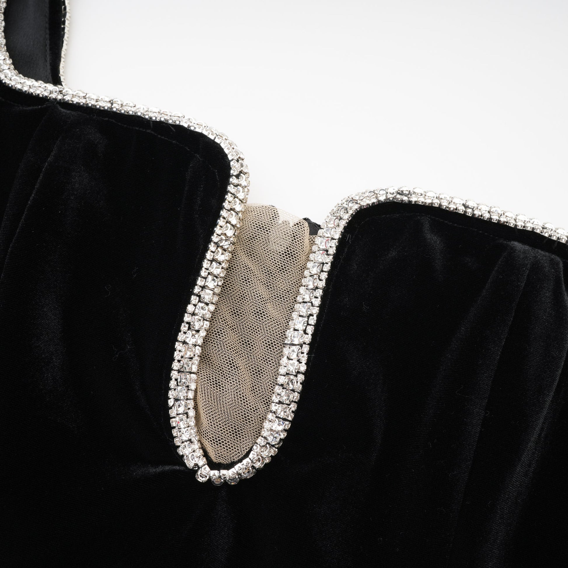 Olyssa Blanche Siyah U Yaka Midi Elbise