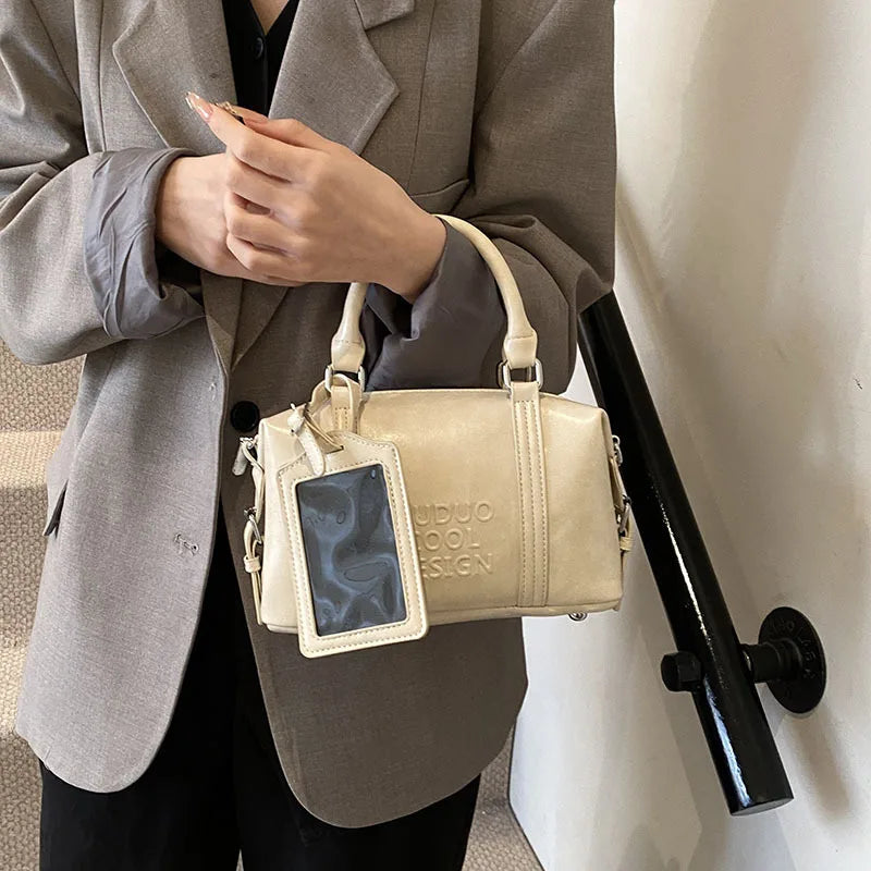 Retro Tarz Çapraz Askılı Bucket ve Tote Model Çanta