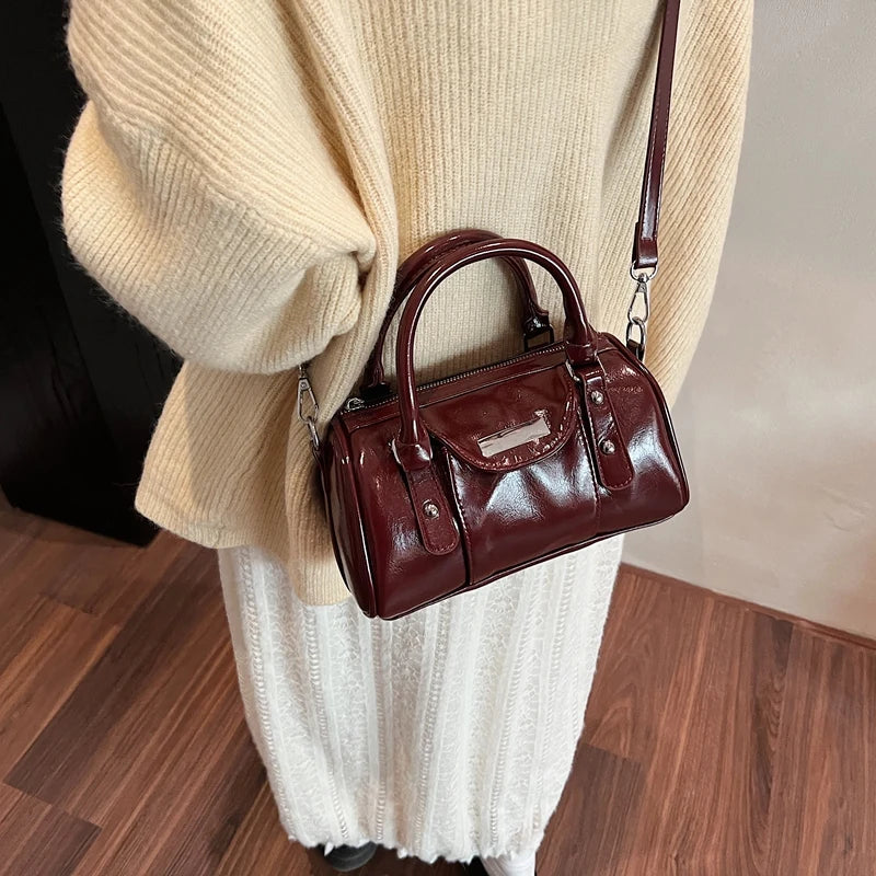 Bordo Mini Üst Saplı Kadın Çantası