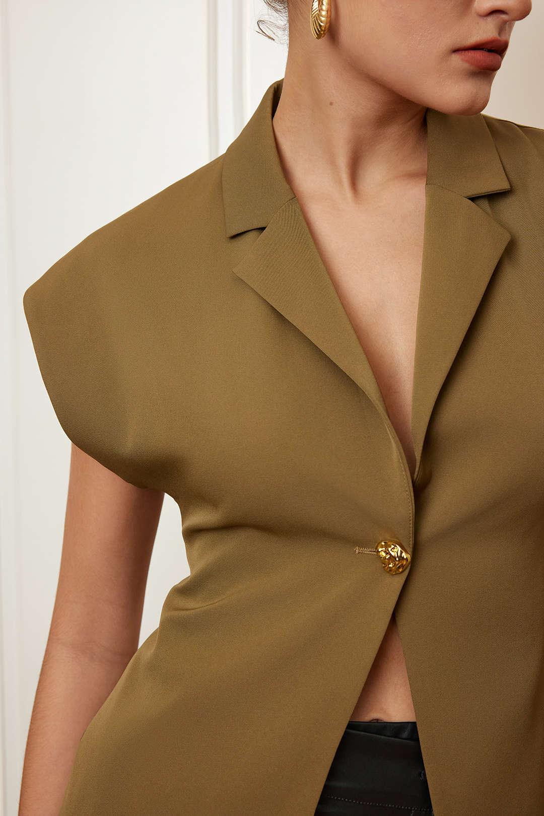 Olive Grace Sleeveless Blazer