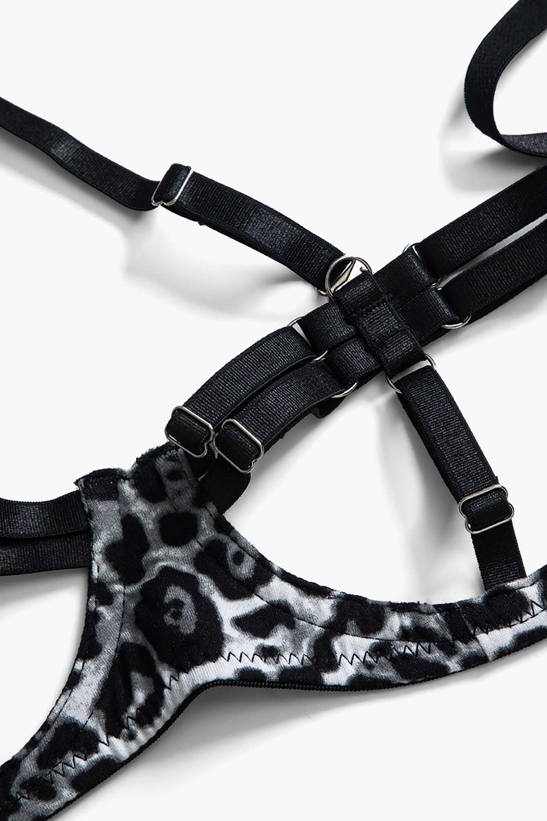 Leopar Desenli Sırt Dekolteli Kuşaklı İç Giyim Garter Seti