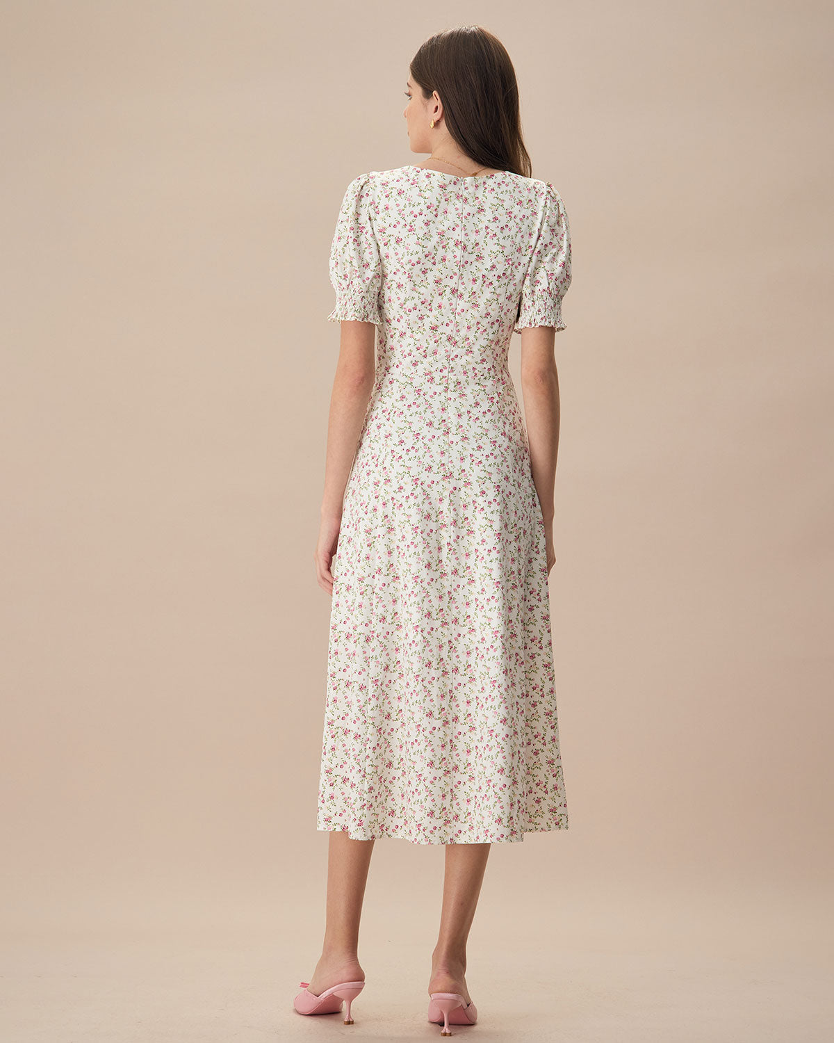 Olyssa Bej Renkli Kalp Yaka Volan Kol Çiçek Desenli Midi Elbise